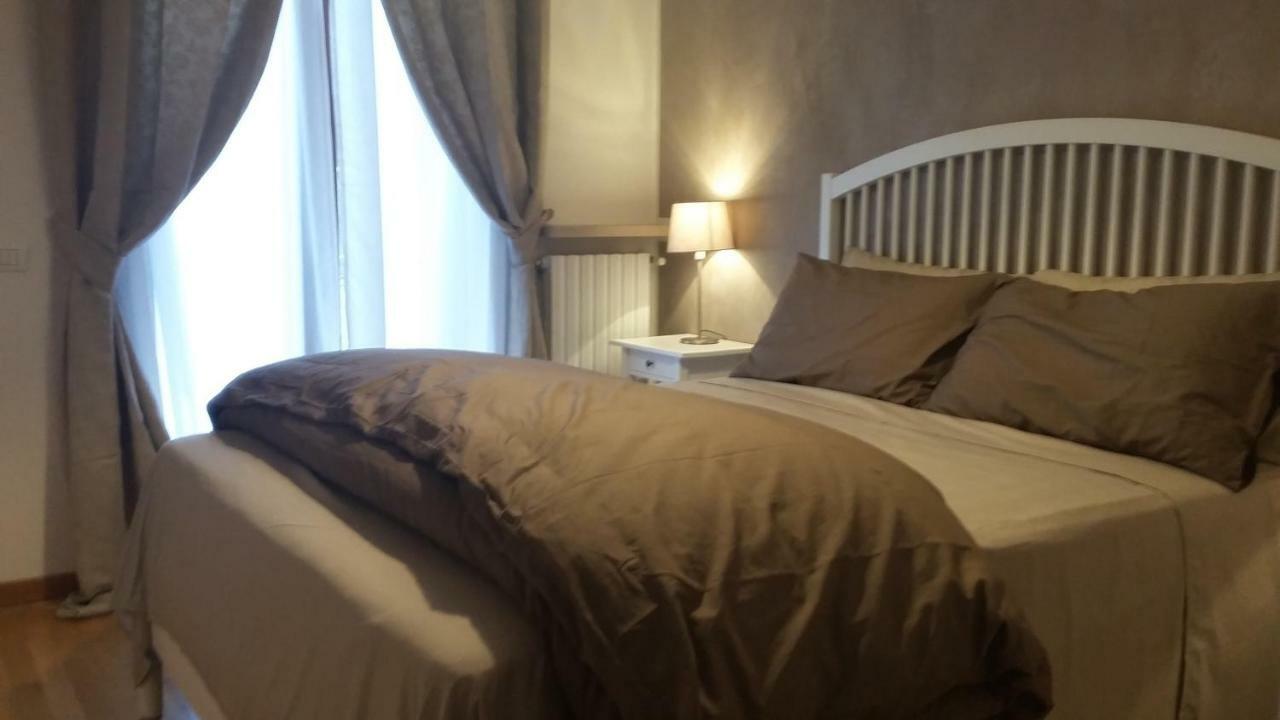 Bed and Breakfast Residenza Leon Castelnuovo del Garda Exterior foto