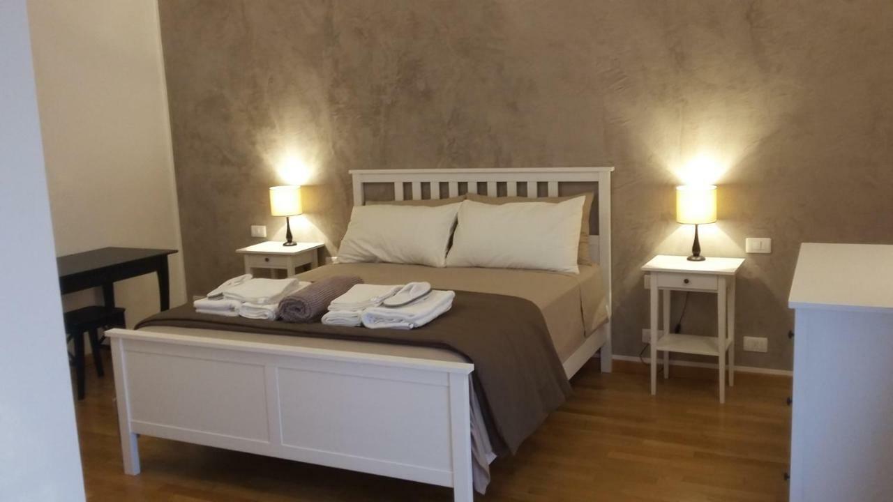 Bed and Breakfast Residenza Leon Castelnuovo del Garda Exterior foto